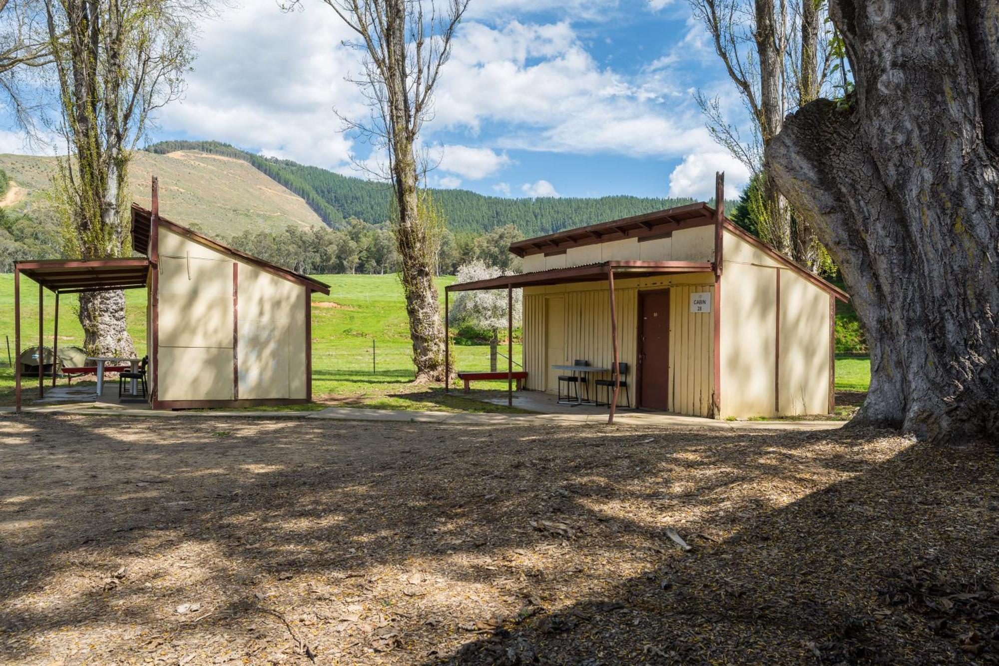 Bright Cabin Park Экстерьер фото