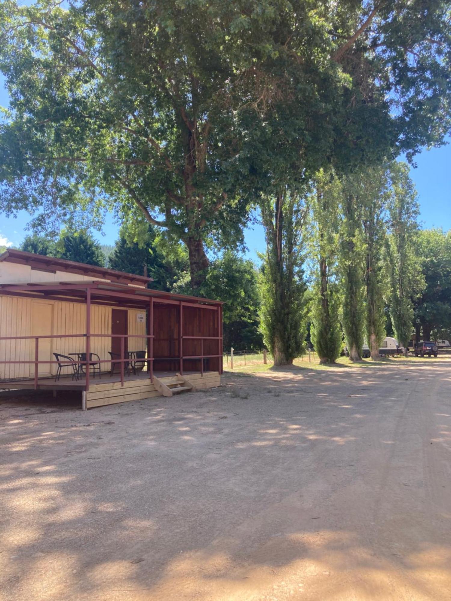 Bright Cabin Park Экстерьер фото